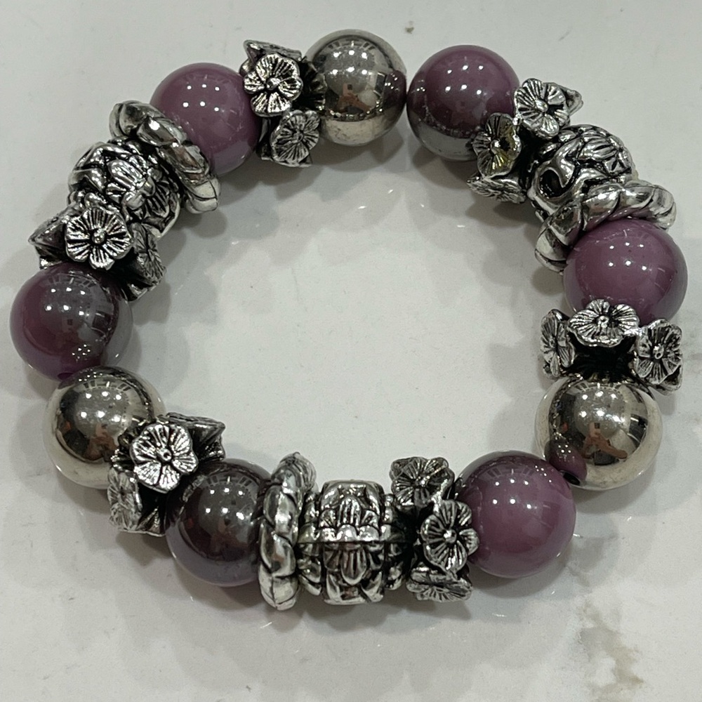 LAVENDER CHUNKY BEADED SILVER SLIP ON BRACELET